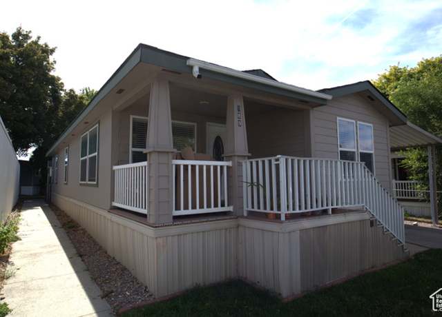 Property at 989 Yucca Dr W, Taylorsville, UT 84123, 3 beds, 2 baths