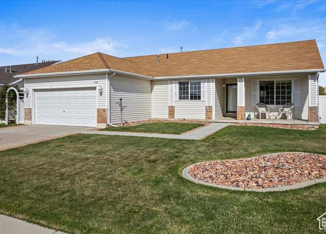 Property at 5448 S 4025 W, Roy, UT 84067, 2 beds, 2 baths