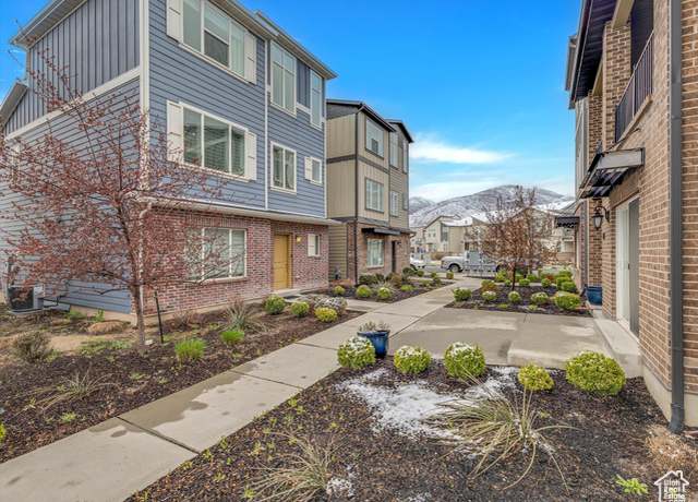Property at 18 S Rio Grand Ave, Farmington, UT 84025, 4 beds, 4 baths