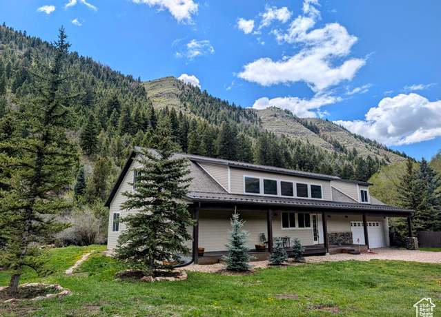 Property at 2326 Country Rd, Kamas, UT 84036, 4 beds, 2.5 baths