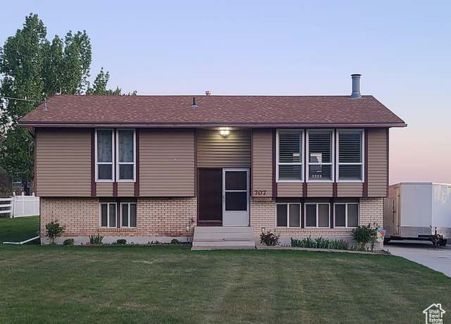 Property at 707 E 1700 N, North Ogden, UT 84414, 4 beds, 3 baths