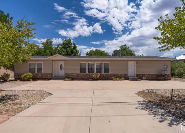 Property at 975 S 400 E, Moab, UT 84532, 3 beds, 3.5 baths