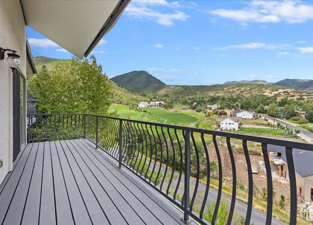 Property at 918 Schneitter Cir, Midway, UT 84049, 3 beds, 2.5 baths