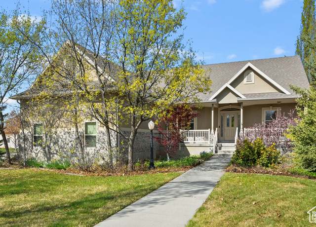 Property at 3072 S 1065 W, Syracuse, UT 84075, 6 beds, 3 baths