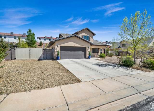 Property at 807 N 370 W, La Verkin, UT 84745, 5 beds, 3 baths