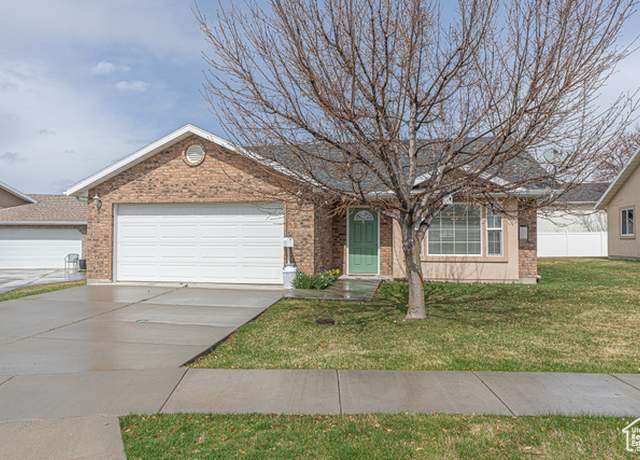 Property at 275 W 260 N, Hyde Park, UT 84318, 2 beds, 2 baths