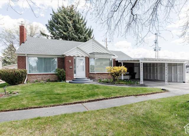 Property at 449 S 2nd E E, Preston, ID 83263, 3 beds, 2 baths