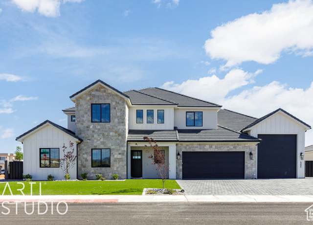Property at 5221 W 2040 S, Hurricane, UT 84737, 6 beds, 4 baths