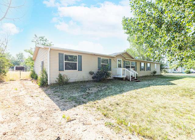 Property at 4423 N Maple Ln, Enoch, UT 84721, 4 beds, 2 baths