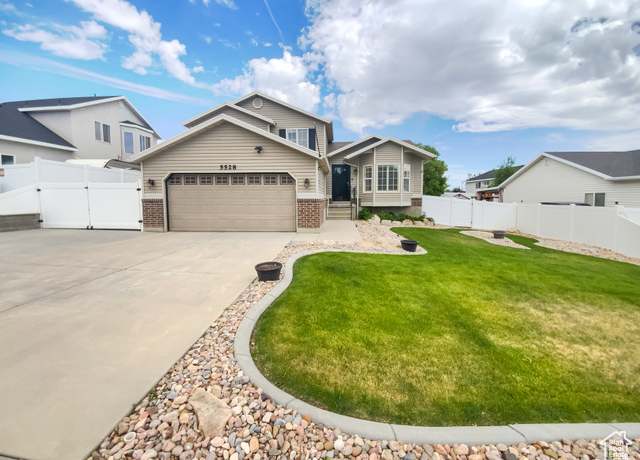 Property at 5528 W Ridge Stone Dr, Salt Lake City, UT 84118, 3 beds, 2 baths