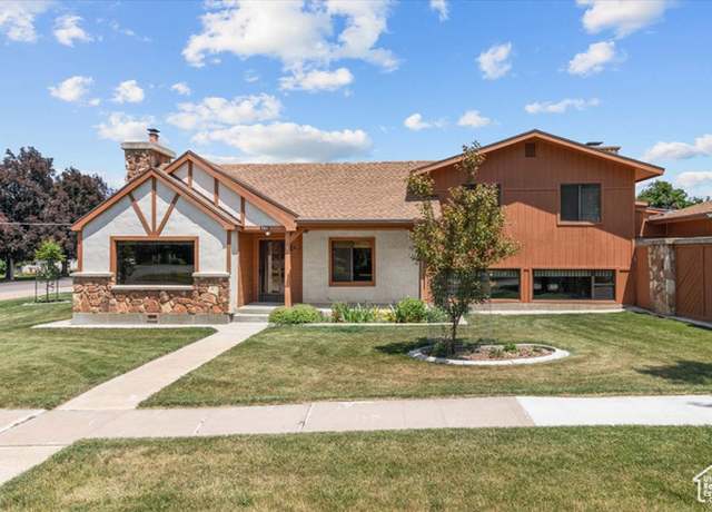 Property at 294 W 200 N, Mt Pleasant, UT 84647, 4 beds, 3 baths
