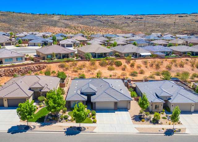 Property at 658 N Sage Crest Dr, Washington, UT 84780, 3 beds, 3 baths