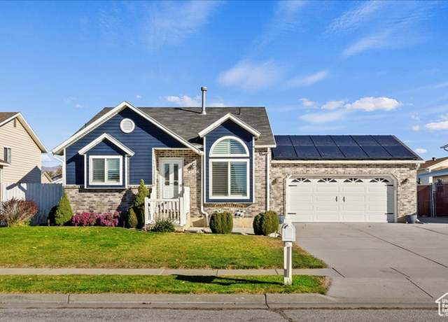 Property at 4958 S 3900 W, Roy, UT 84067, 2 beds, 2 baths