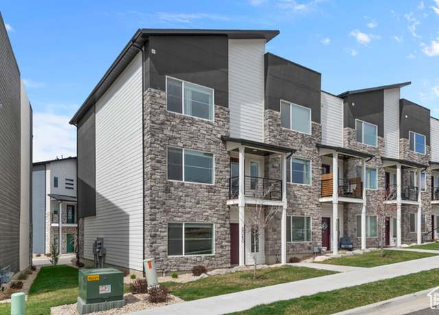 Property at 3060 N Bend Ln, Layton, UT 84040, 4 beds, 3.5 baths