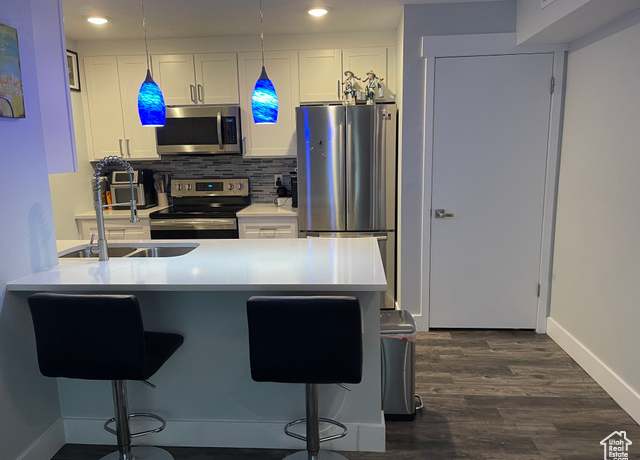 Property at 1206 E Waterside Cv #21, Cottonwood Heights, UT 84047, 2 beds, 1 bath