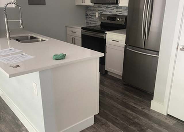 Property at 1206 E Waterside Cv #21, Cottonwood Heights, UT 84047, 2 beds, 1 bath
