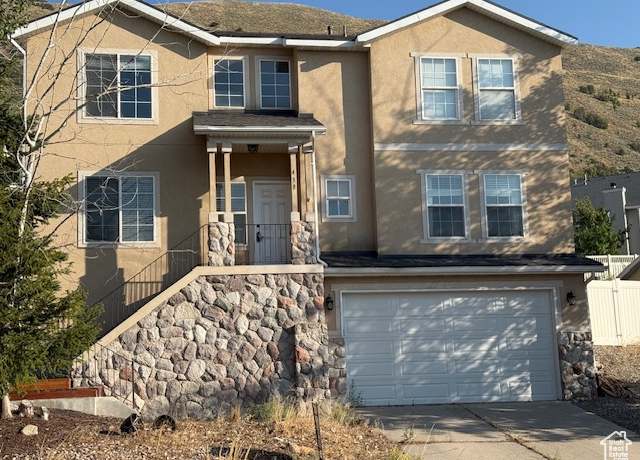 Property at 438 E Parown Way, Draper, UT 84020, 3 beds, 2.5 baths