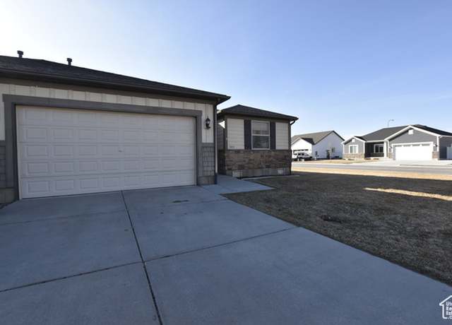 Property at 342 S 1250 E, Hyrum, UT 84319, 3 beds, 2 baths