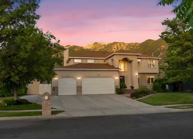 Property at 11445 S Lexington Hills Dr, Sandy, UT 84092, 5 beds, 3.5 baths
