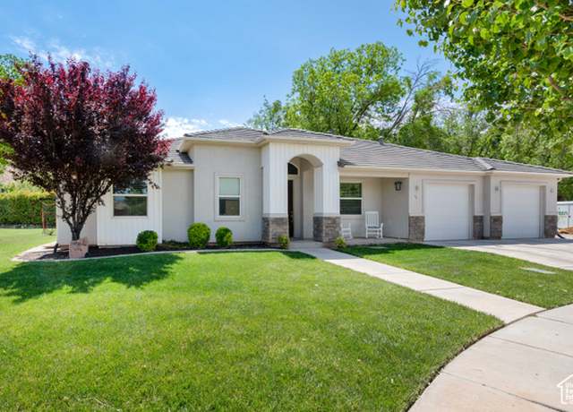 Property at 57 W 180 S, La Verkin, UT 84745, 5 beds, 3 baths