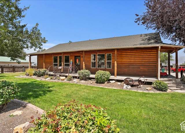 Property at 2780 W 3600 S, West Haven, UT 84401, 3 beds, 2 baths