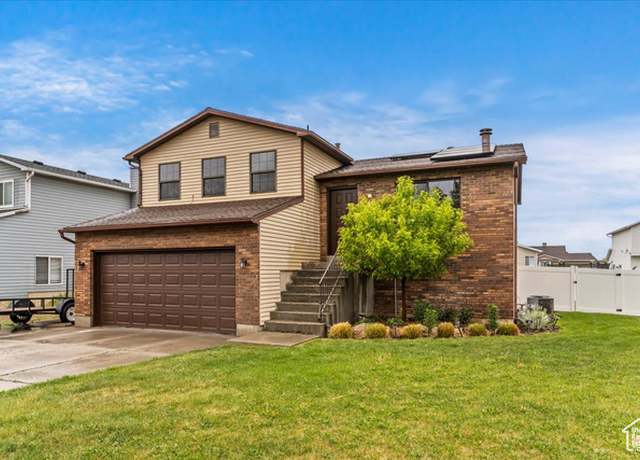 Property at 4855 S 3925 W, Roy, UT 84067, 5 beds, 2 baths