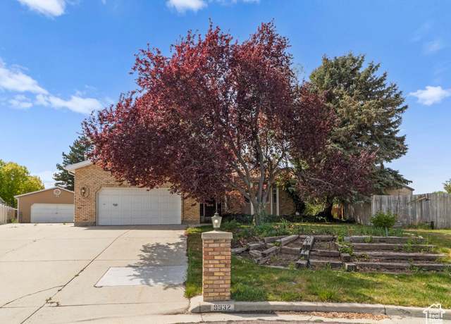 Property at 9932 S Glasgow Dr, South Jordan, UT 84009, 5 beds, 2.5 baths
