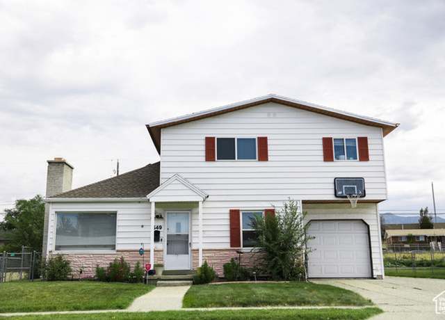 Property at 549 S Maple St St E #7, Clearfield, UT 84015, 4 beds, 2 baths