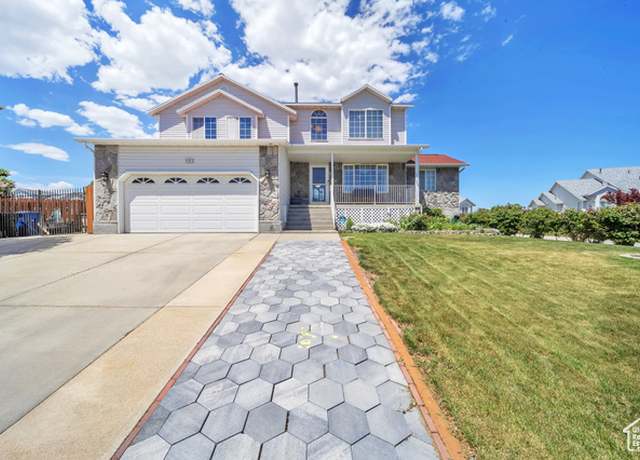 Property at 5392 W Whistler Cir, Salt Lake City, UT 84118, 5 beds, 3 baths
