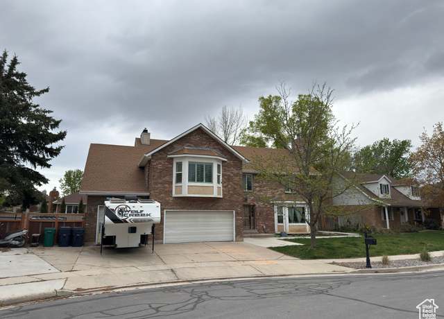 Property at 1944 E Brandon Park Pl, Sandy, UT 84092, 5 beds, 3.5 baths