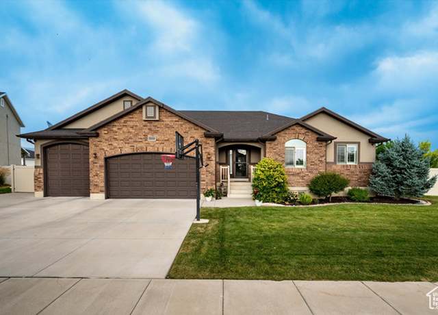 Property at 3169 S 550 W, Syracuse, UT 84075, 5 beds, 3 baths