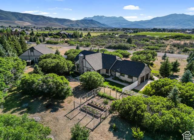 Property at 4250 Lake Creek Farms Rd, Heber City, UT 84032, 4 beds, 2.5 baths