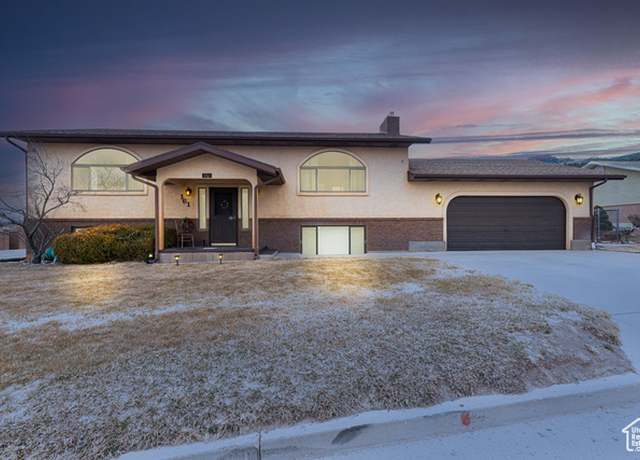 Property at 161 S Canyon Rd E, Parowan, UT 84761, 4 beds, 2 baths