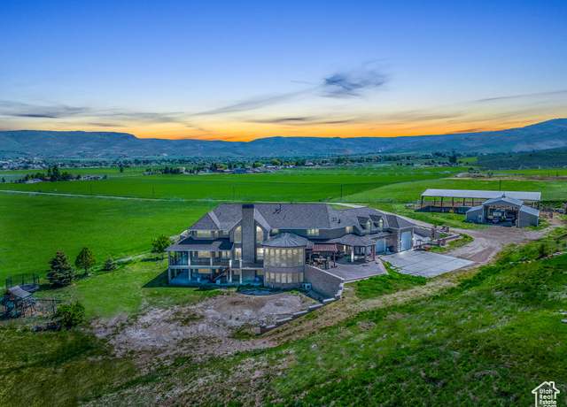 Property at 2410 E Center Creek Rd, Heber City, UT 84032, 6 beds, 7.5 baths