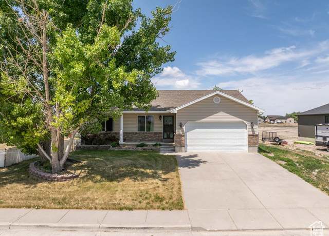Property at 140 S Manzanita Ave E, Delta, UT 84624, 5 beds, 3 baths