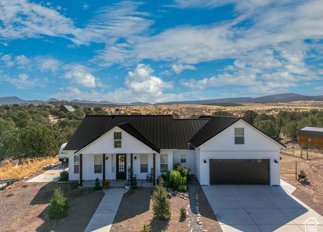 Property at 2614 E Juniper Rd, Enterprise, UT 84725, 4 beds, 3 baths