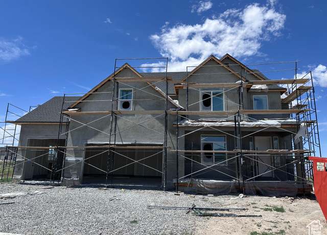 Property at 2067 N 450 W #206, Tooele, UT 84074, 4 beds, 2.5 baths