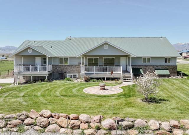 Property at 1176 E 900 S, Preston, ID 83263, 6 beds, 3.5 baths