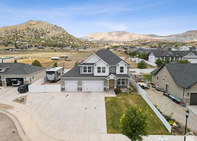 Property at 13698 S Black Hoof Cir, Herriman, UT 84096, 4 beds, 2.5 baths