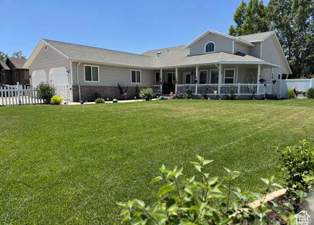 Property at 2922 S 500 E, Vernal, UT 84078, 6 beds, 3 baths