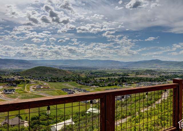 Property at 391 Bern Dr, Midway, UT 84049, 6 beds, 4 baths