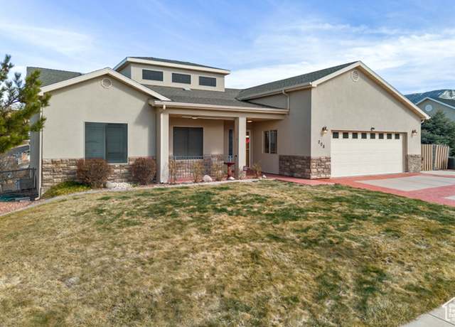 Property at 208 N Guidelight Dr, Cedar City, UT 84720, 4 beds, 3 baths