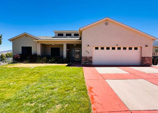 Property at 208 N Guidelight Dr, Cedar City, UT 84720, 4 beds, 3 baths