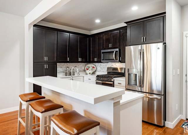 Property at 1034 W Narrows Ln, Bluffdale, UT 84065, 3 beds, 2.5 baths