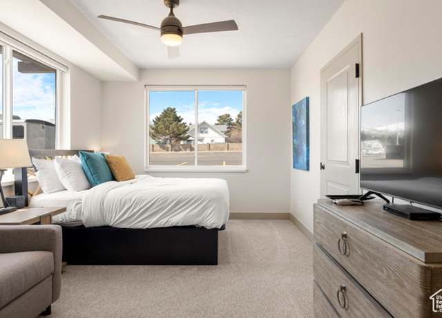 Property at 35 E 150 S Unit 401C, Garden City, UT 84028, 3 beds, 3 baths