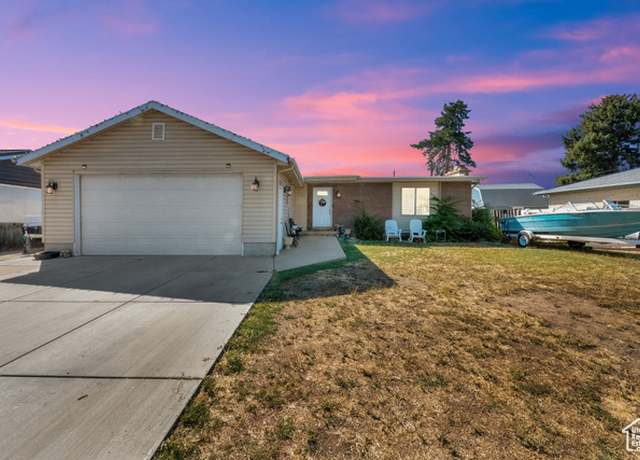 Property at 2008 S 700 W, Woods Cross, UT 84087, 4 beds, 2 baths