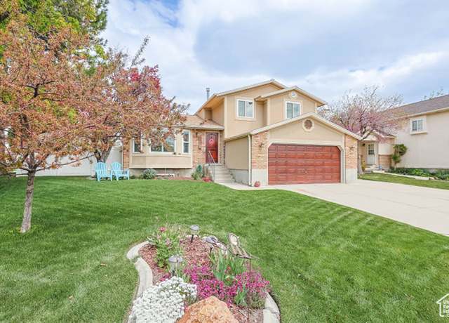Property at 1174 W Coronado Way S, Murray, UT 84123, 3 beds, 2.5 baths