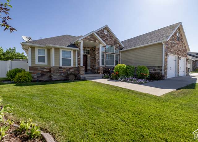 Property at 164 Park Ridge Dr, Roosevelt, UT 84066, 6 beds, 3 baths