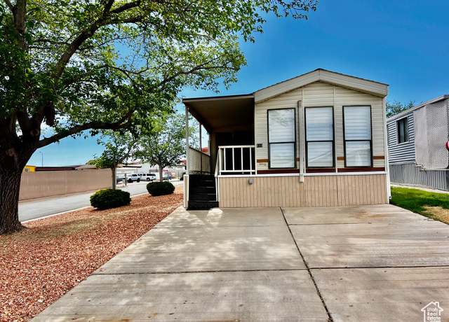 Property at 1150 W Red Hills Pkwy #113, Washington, UT 84780, 1 bed, 1 bath