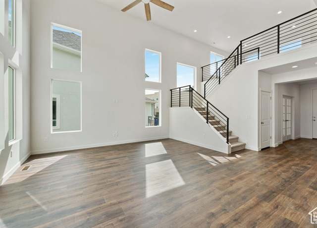 Property at 6934 W Pointe Cedar Ln S #330, West Jordan, UT 84081, 4 beds, 2.5 baths